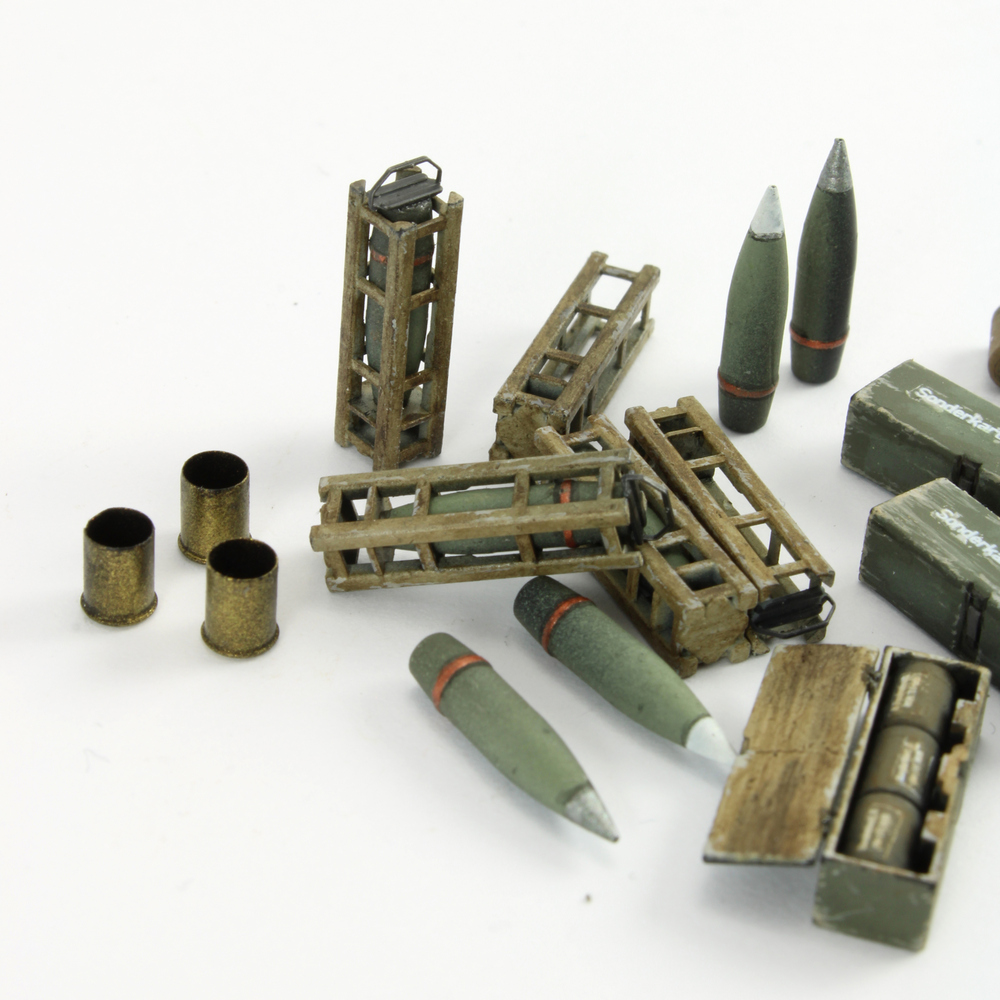 German 105 mm cases and shell