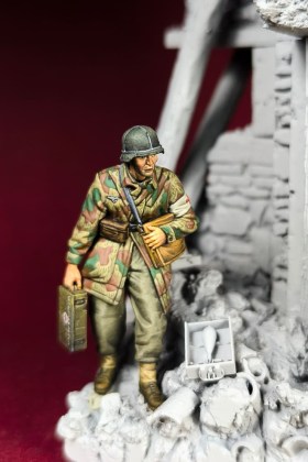 Fallshirmjager paramedic - 1944